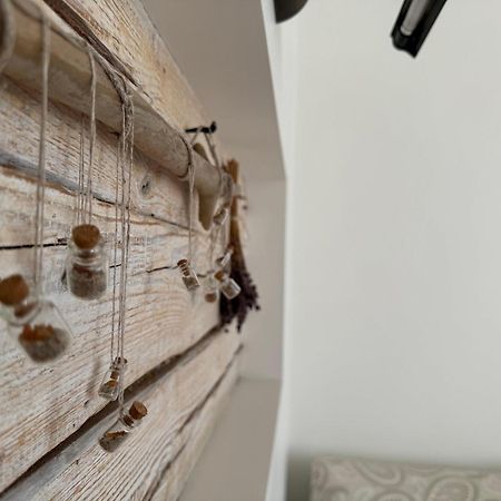 Guest House "8 Smilgos" ไคลเพดา ภายนอก รูปภาพ